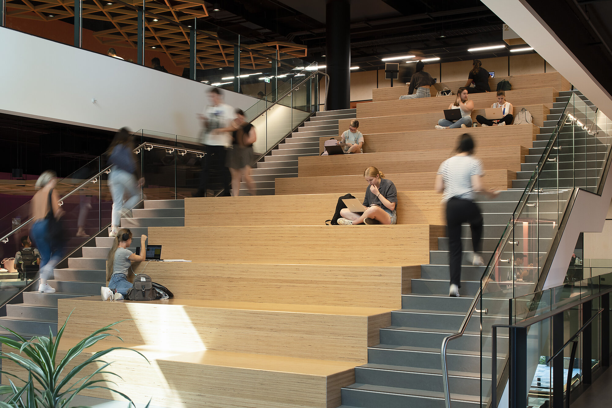 Interior photograph of Macquarie University 1 Central Courtyard by Richard Glover